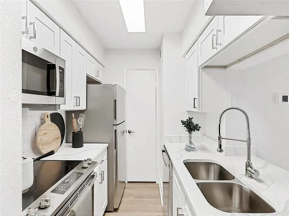 3 Bed 2 Bath Urban Residential Condo in Tampa, FL - 1