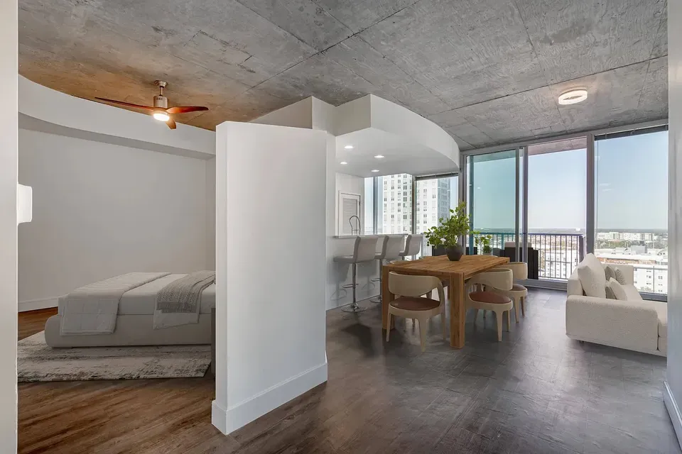 3 Bed 2 Bath Urban Residential Condo in Tampa, FL - 2