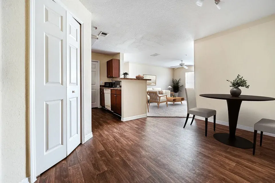 3 Bed 2 Bath Urban Residential Condo in Tampa, FL - 1