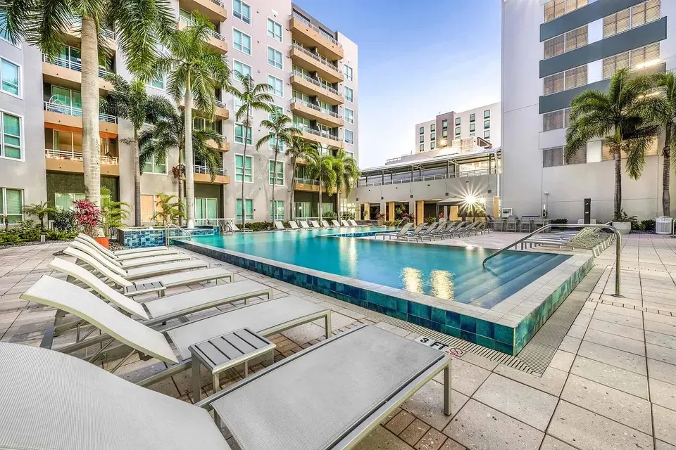 3 Bed 2 Bath Urban Residential Condo in Tampa, FL - 2