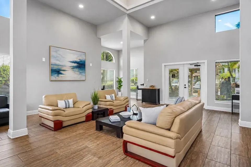 3 Bed 2 Bath Urban Residential Condo in Tampa, FL - 2