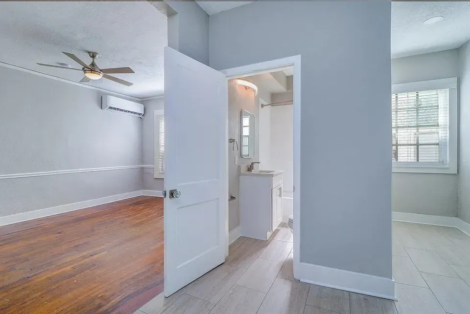 3 Bed 2 Bath Urban Residential Condo in Tampa, FL - 4