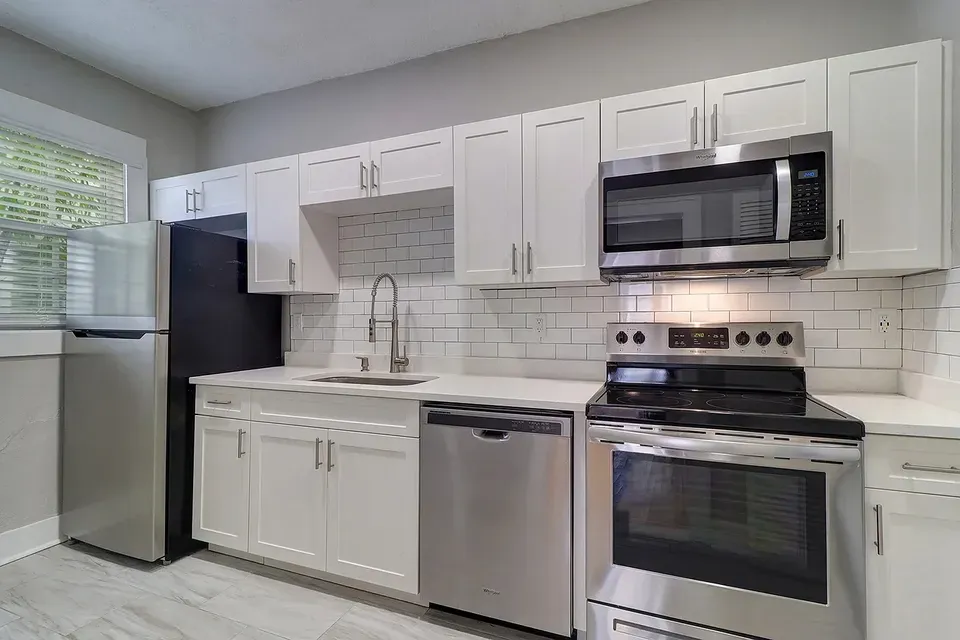 3 Bed 2 Bath Urban Residential Condo in Tampa, FL - 5