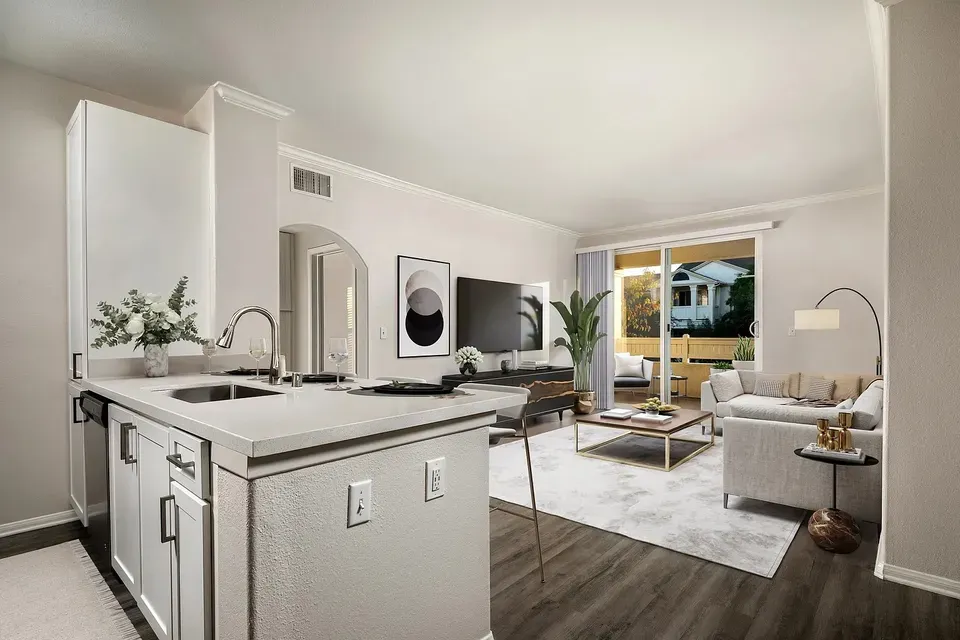 3 Bed 2 Bath Urban Residential Condo in Temecula, CA - 2