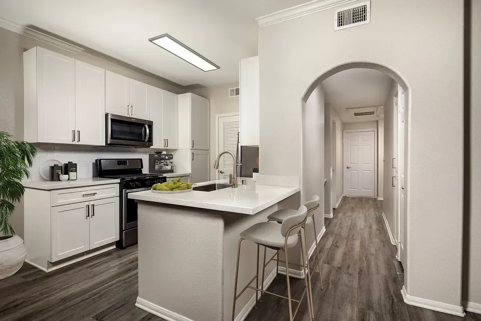 3 Bed 2 Bath Urban Residential Condo in Temecula, CA - 4