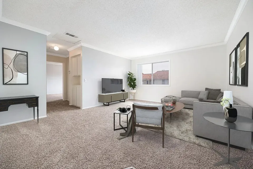 3 Bed 2 Bath Urban Residential Condo in Temecula, CA
