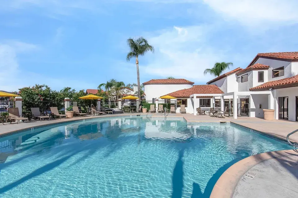 3 Bed 2 Bath Urban Residential Condo in Temecula, CA - 1