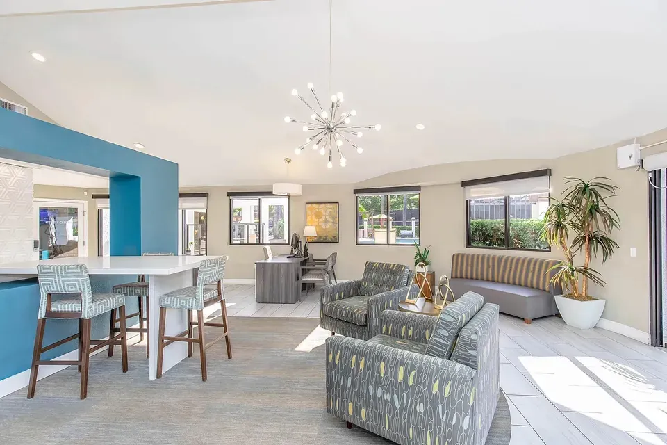 3 Bed 2 Bath Urban Residential Condo in Temecula, CA - 2