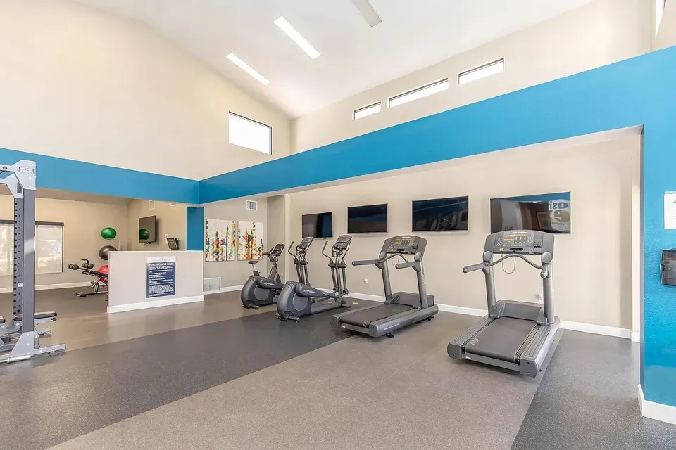 3 Bed 2 Bath Urban Residential Condo in Temecula, CA - 4