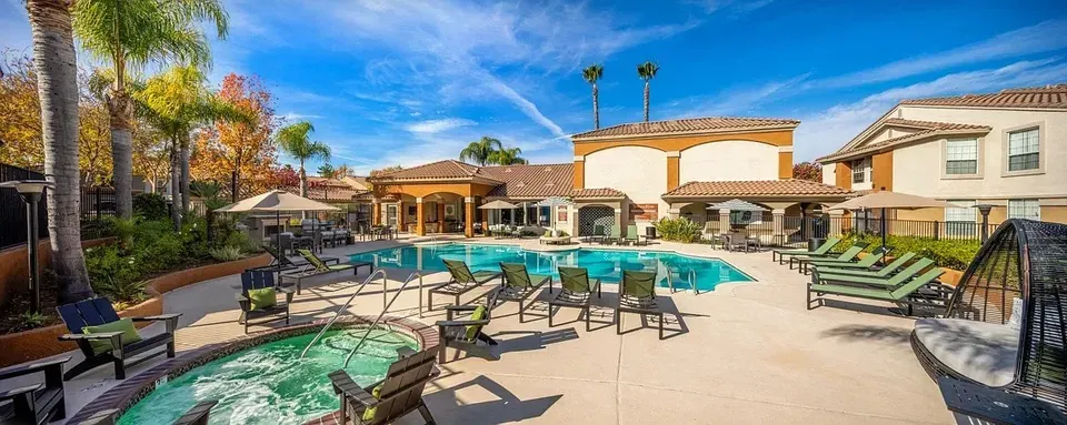 3 Bed 2 Bath Urban Residential Condo in Temecula, CA - 1