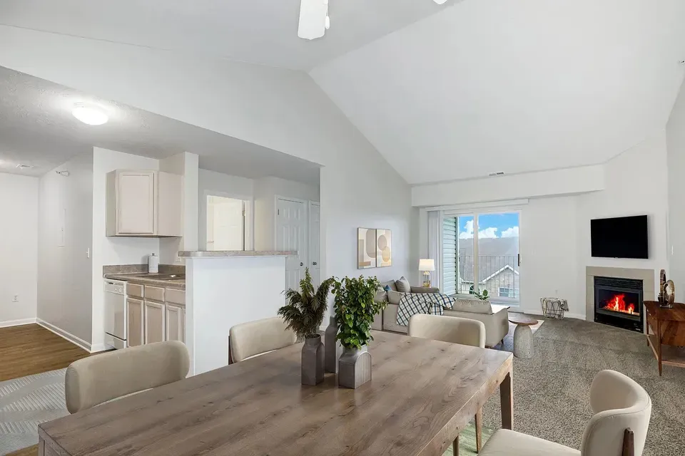 3 Bed 2 Bath Urban Residential Condo in Topeka, KS - 1