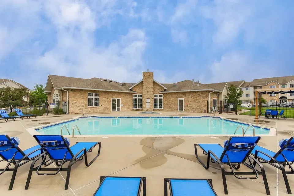 3 Bed 2 Bath Urban Residential Condo in Topeka, KS - 4