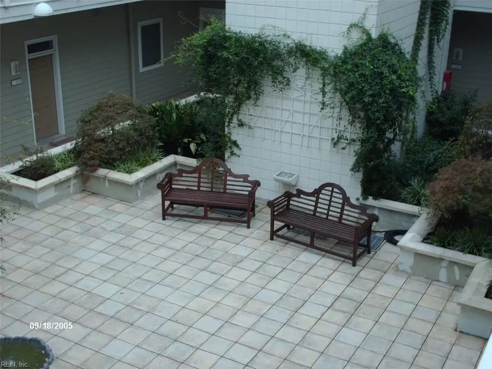 3 Bed 2 Bath Urban Residential Condo in Virginia Beach, VA - 5