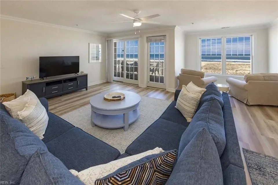 3 Bed 2 Bath Urban Residential Condo in Virginia Beach, VA - 4
