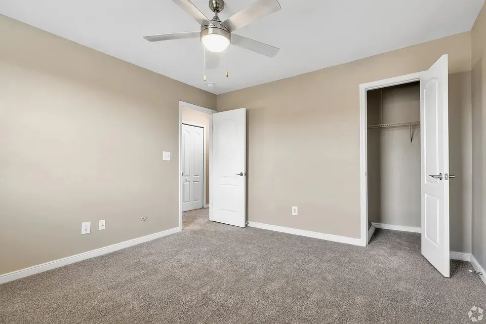 3 Bed 2 Bath Urban Residential Condo in Virginia Beach, VA - 5