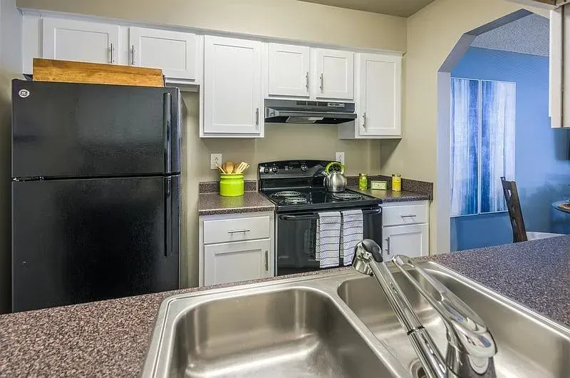 3 Bed 2 Bath Urban Residential Condo in Virginia Beach, VA - 2