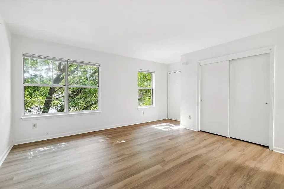 3 Bed 2 Bath Urban Residential Condo in Virginia Beach, VA - 5