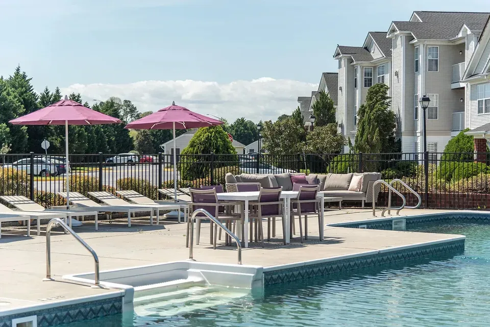 3 Bed 2 Bath Urban Residential Condo in Virginia Beach, VA - 1