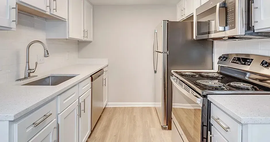 3 Bed 2 Bath Urban Residential Condo in Virginia Beach, VA - 1