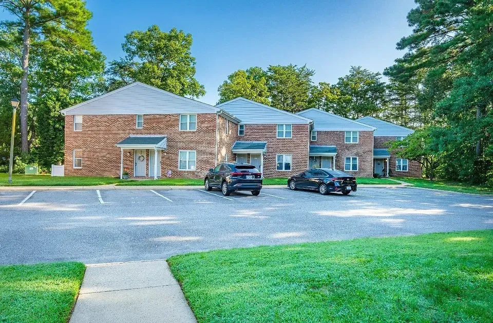 3 Bed 2 Bath Urban Residential Condo in Virginia Beach, VA - 4