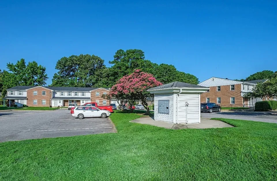 3 Bed 2 Bath Urban Residential Condo in Virginia Beach, VA - 5