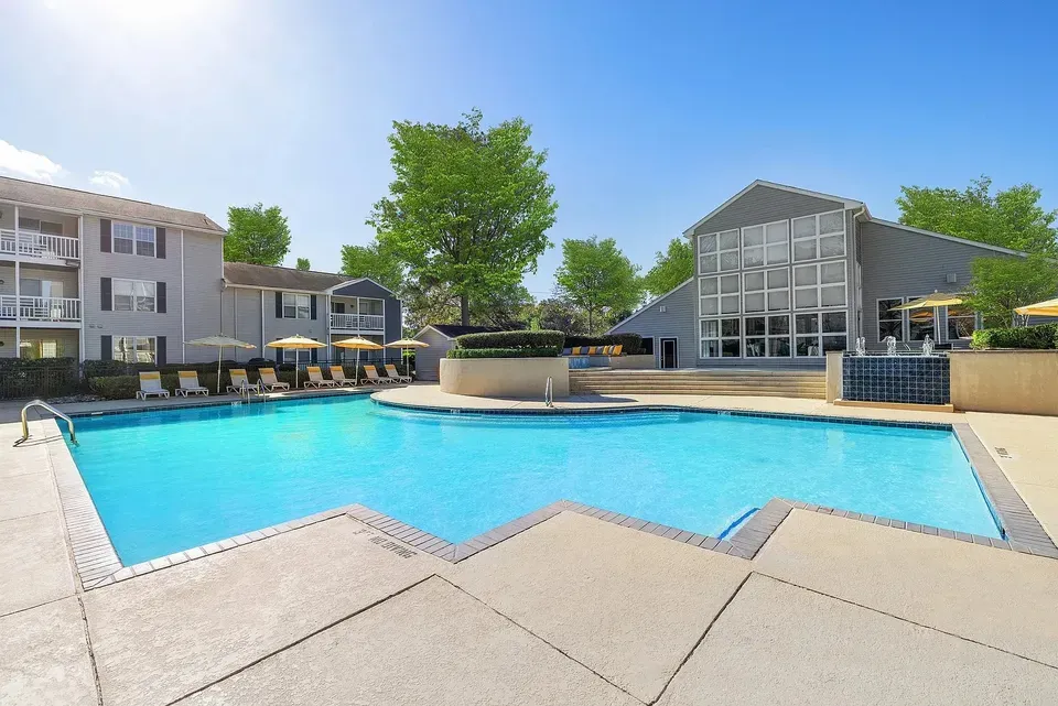 3 Bed 2 Bath Urban Residential Condo in Virginia Beach, VA - 3