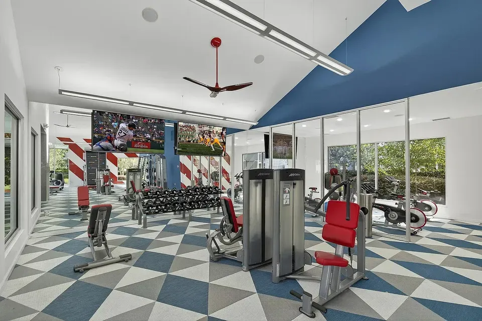 3 Bed 2 Bath Urban Residential Condo in Virginia Beach, VA - 5