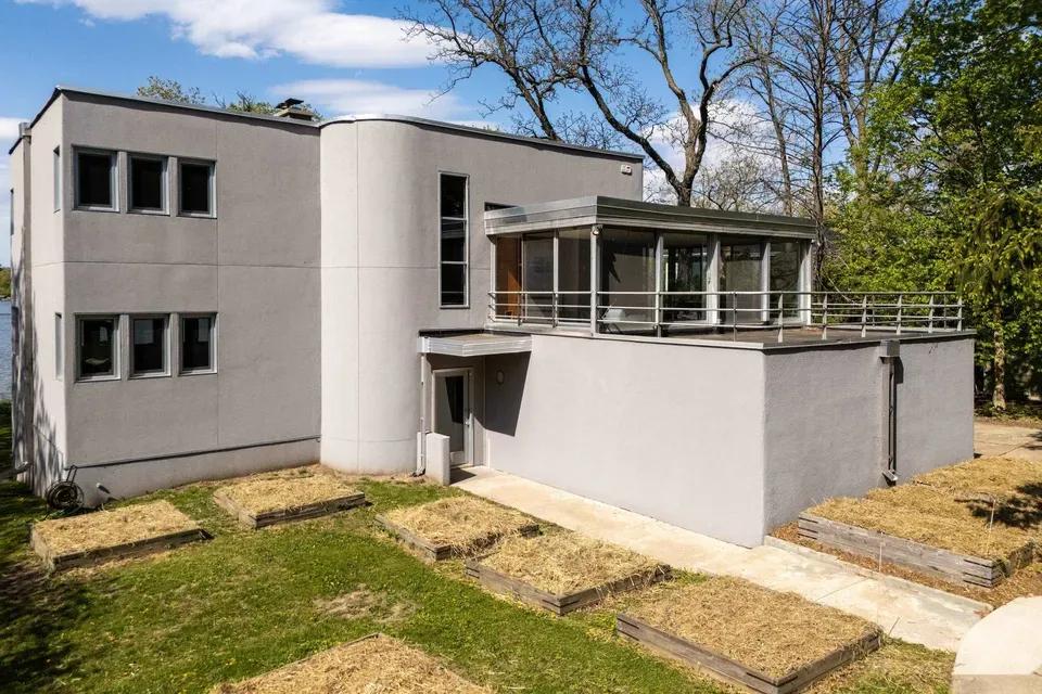 3 Bed 3 Bath Classic Historic Era Home in Madison, WI - 4