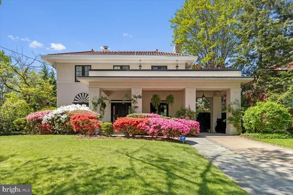 3 Bed 3 Bath Classic Historic Era Home in Washington, DC - 3