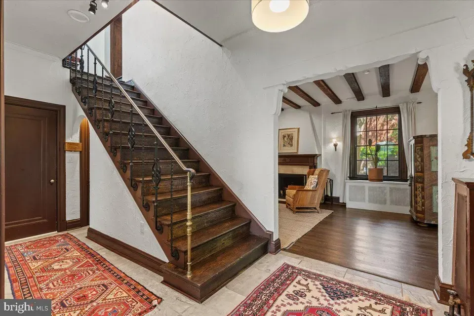 3 Bed 3 Bath Classic Historic Era Home in Washington, DC - 5
