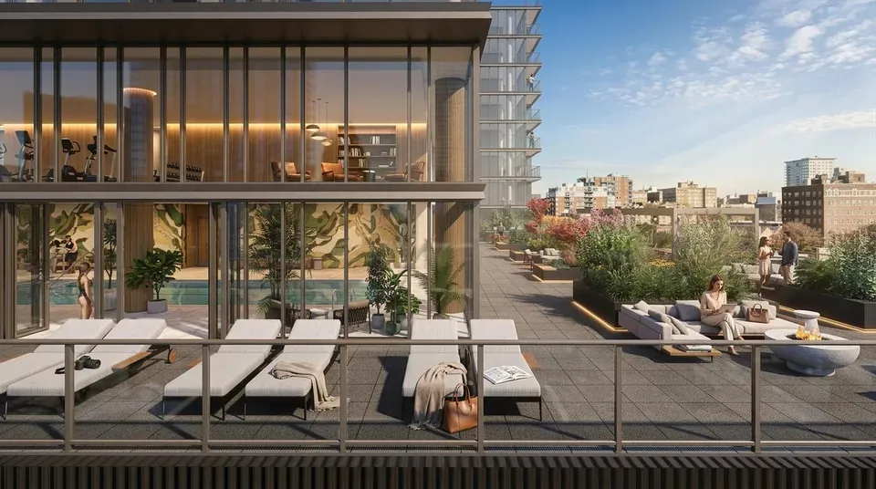 3 Bed 3 Bath Contemporary High-Rise Condo in Milwaukee, WI - 2