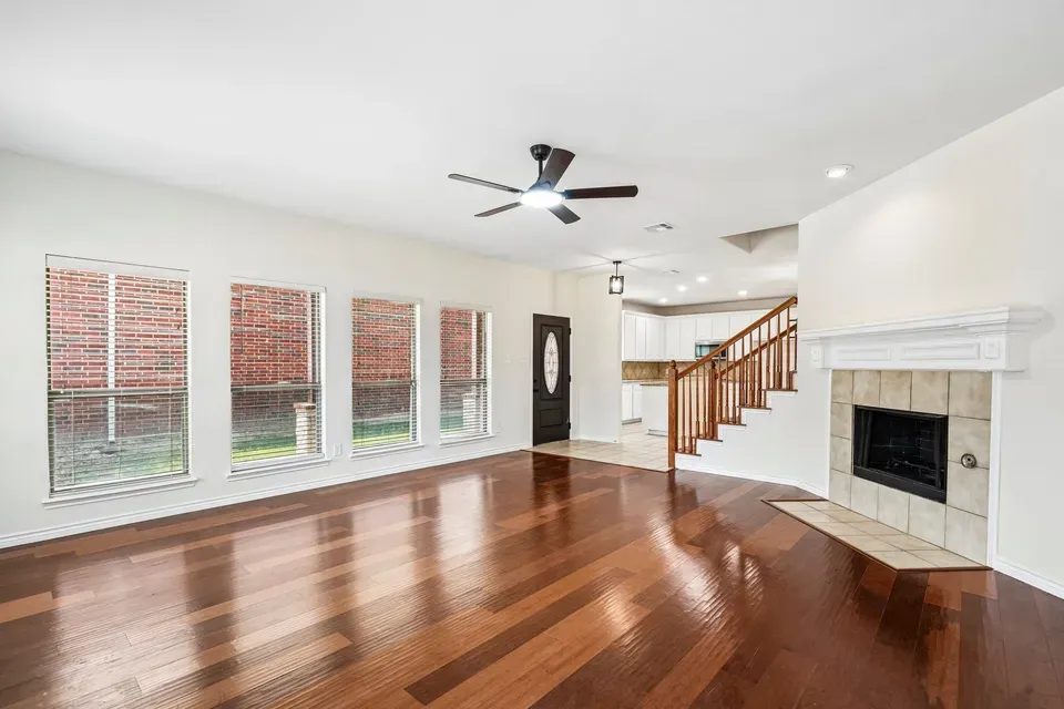 3 Bed 3 Bath Established Contemporary Home in Allen, TX - 5