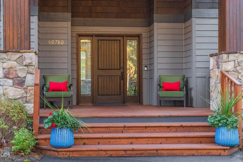 3 Bed 3 Bath Established Contemporary Home in Bend, OR - 5