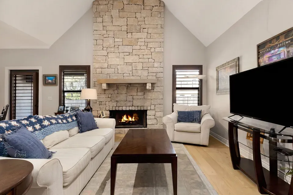 3 Bed 3 Bath Established Contemporary Home in New Braunfels, TX - 5