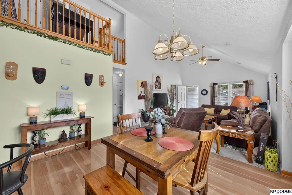 3 Bed 3 Bath Established Contemporary Home in Omaha, NE - 3