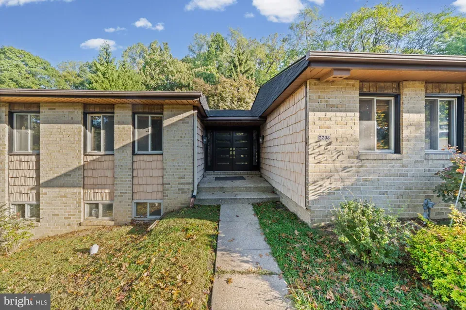 3 Bed 3 Bath Established Mid-Century Residence in Baltimore, MD - 3