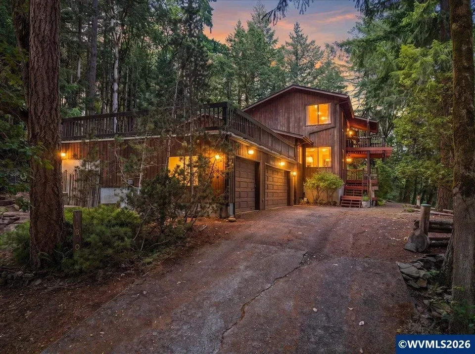 3 Bed 3 Bath Established Mid-Century Residence in Corvallis, OR - 1
