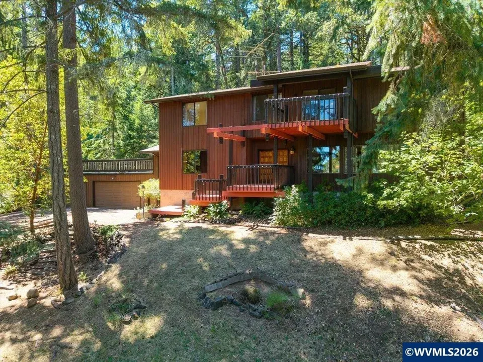 3 Bed 3 Bath Established Mid-Century Residence in Corvallis, OR - 2