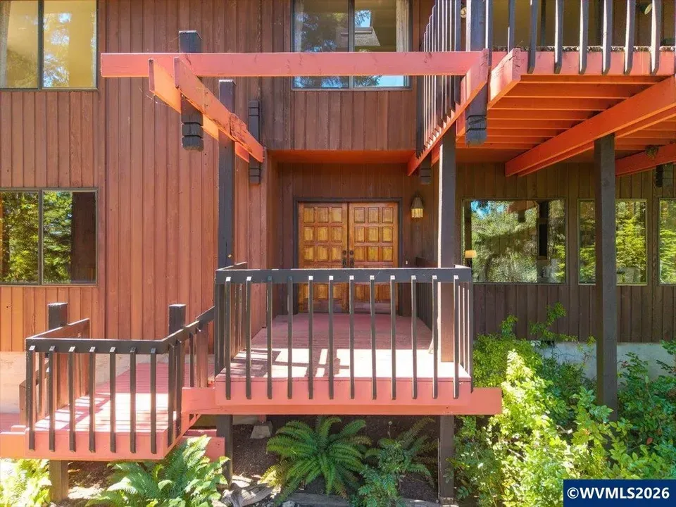 3 Bed 3 Bath Established Mid-Century Residence in Corvallis, OR - 3