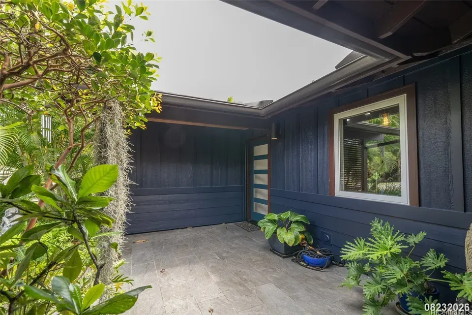 3 Bed 3 Bath Established Mid-Century Residence in Kailua, HI - 5