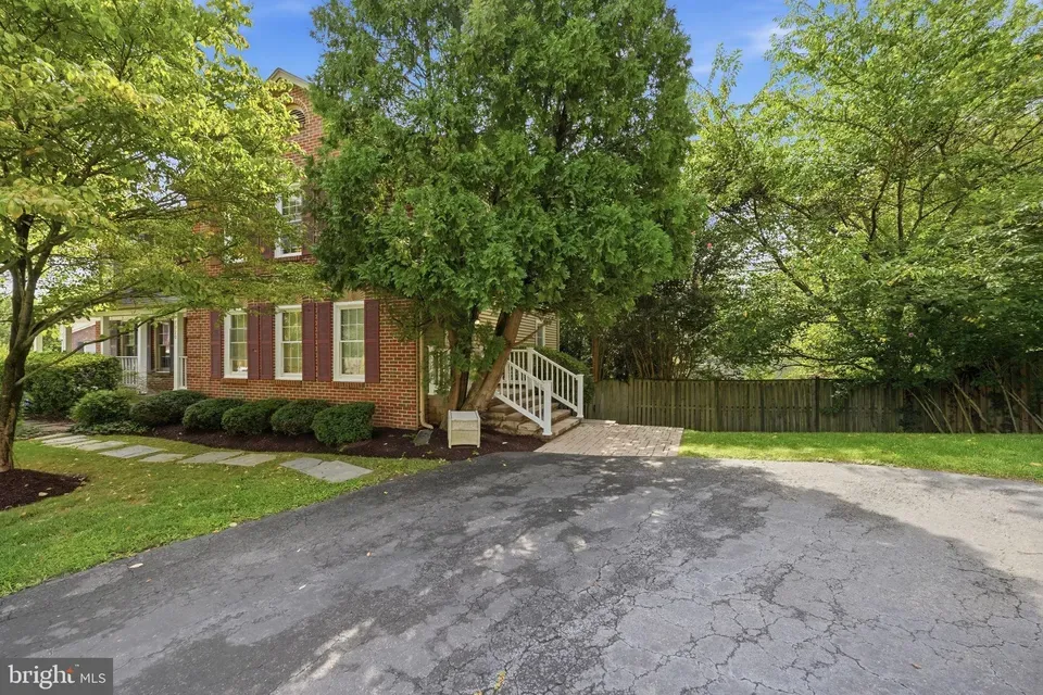 3 Bed 3 Bath Established Multi-Level Townhouse in Bethesda, MD