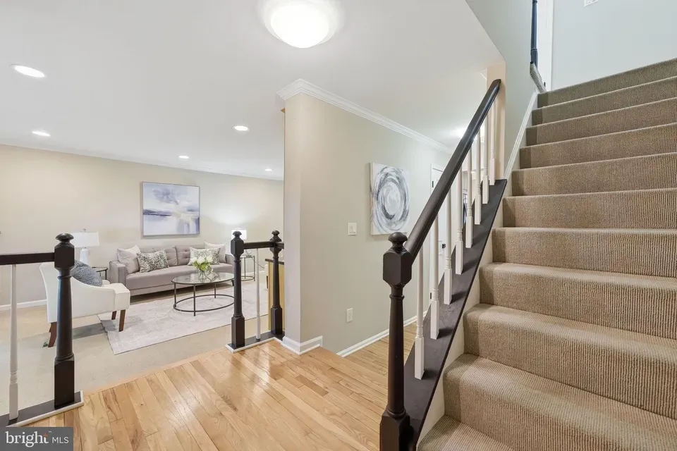 3 Bed 3 Bath Established Multi-Level Townhouse in Bethesda, MD - 4