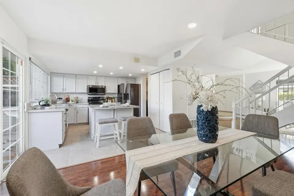 3 Bed 3 Bath Established Multi-Level Townhouse in San Jose, CA