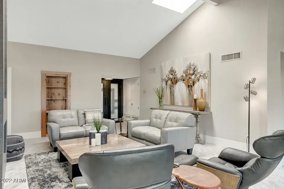 3 Bed 3 Bath Established Multi-Level Townhouse in Scottsdale, AZ - 4