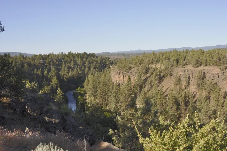 3 Bed 3 Bath Modern Architectural Estate in Bend, OR - 4