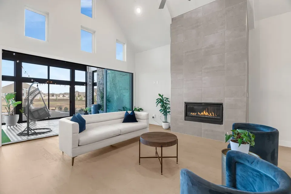 3 Bed 3 Bath Modern Contemporary Residence in Allen, TX - 5