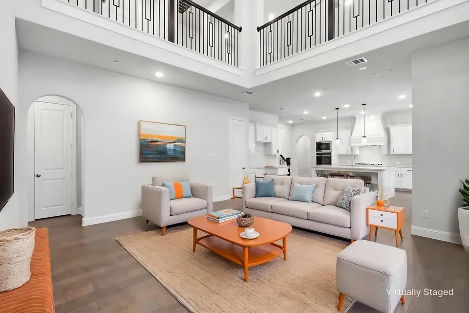 3 Bed 3 Bath Modern Contemporary Residence in Allen, TX