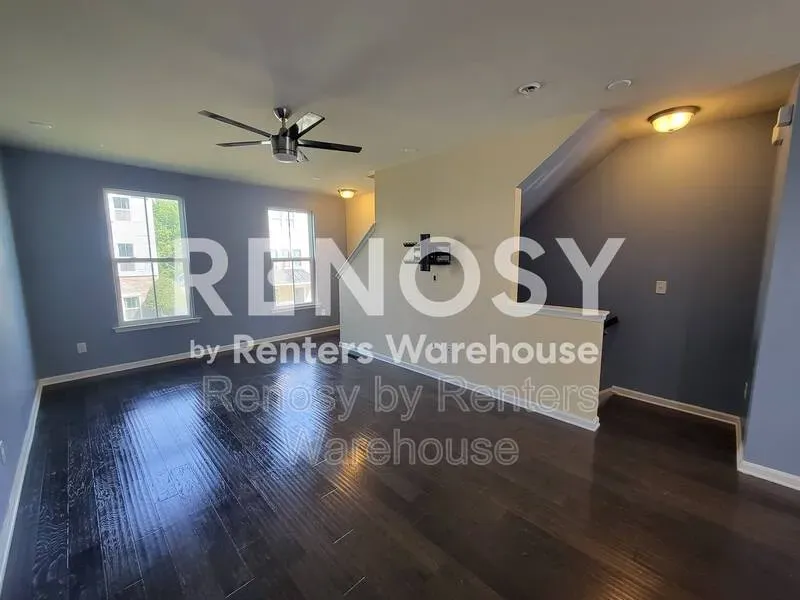 3 Bed 3 Bath Modern Contemporary Residence in Chesapeake, VA - 3