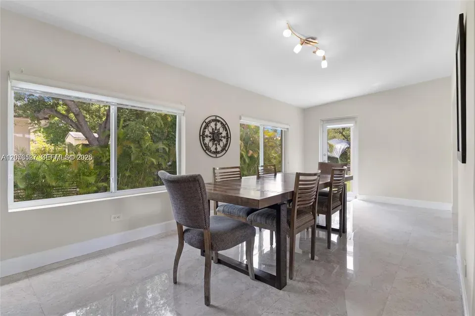 3 Bed 3 Bath Modern Contemporary Residence in Coral Gables, FL - 2