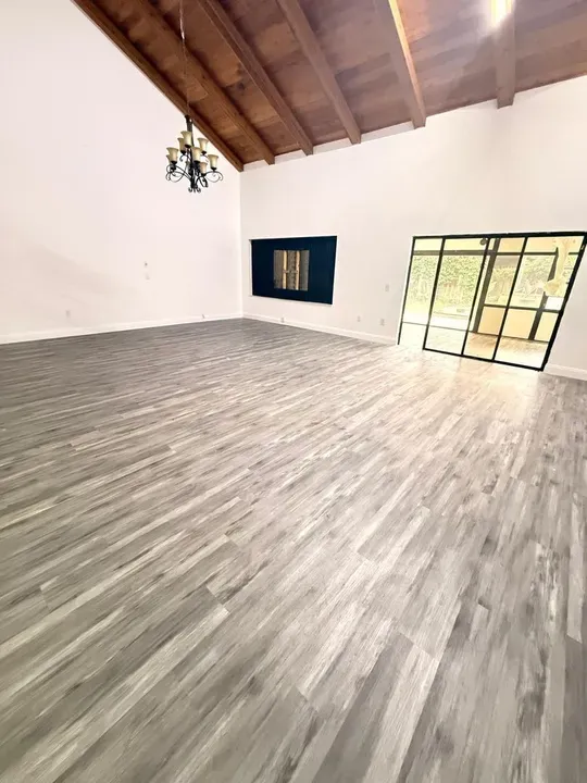 3 Bed 3 Bath Modern Contemporary Residence in Hollywood, FL